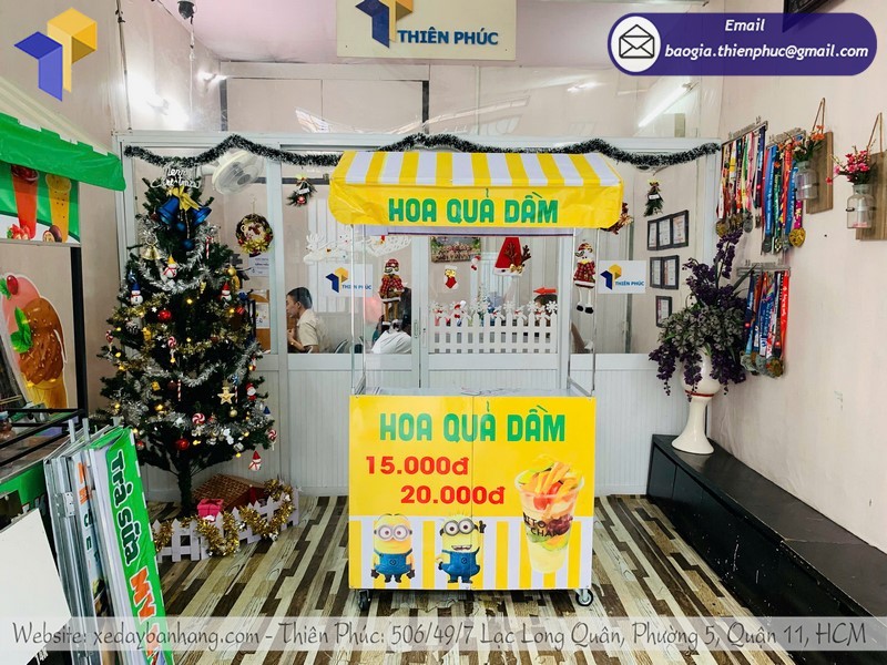 xe-xep-ban-hoa-qua-dam-uy-tin
