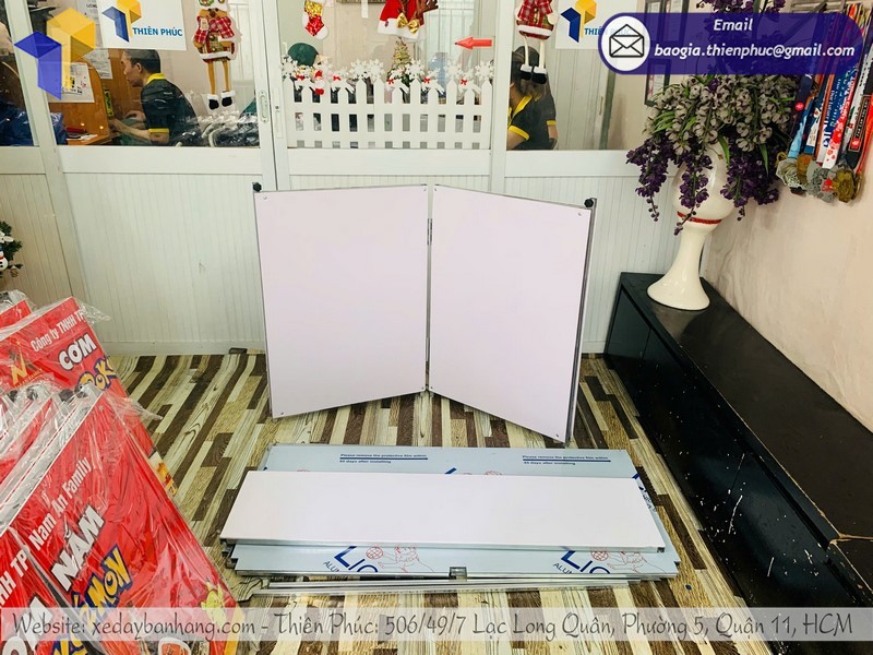 quay-1m2-quang-cao-re