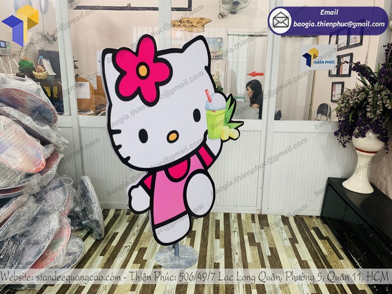 standee-hello-kitty-mo-hinh-tphcm