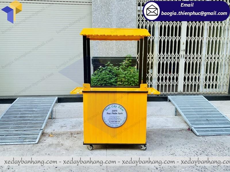 Ý tưởng khởi nghiệp với mẫu tủ gỗ bán sinh tố nước ép ở Thiên Phúc